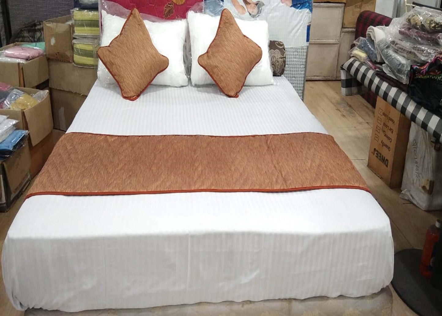 Bed Runner Double Bed Size Quilted Reversible with Simple Cushion Covers